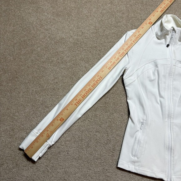 Lululemon Define Jacket Womens 6 White Full Zip Thumbholes Athletic Running - Picture 8 of 12